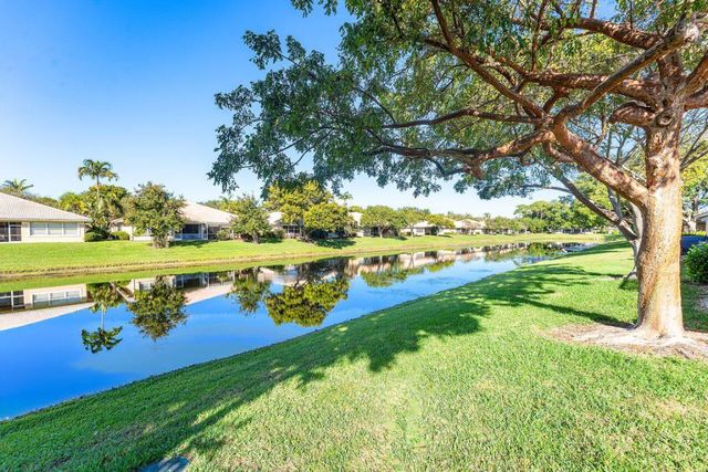 258 Coral Trace Lane, Delray Beach, FL 33445