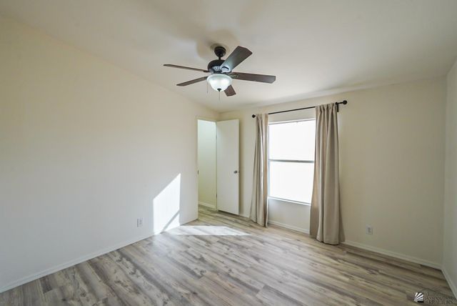 9458 E Wagon Wheel Dr, Yuma, AZ 85365