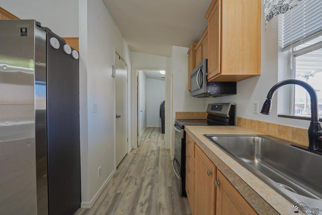 9458 E Wagon Wheel Dr, Yuma, AZ 85365