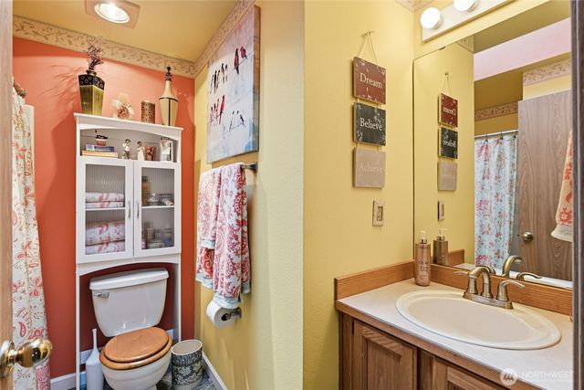 1710 SE 23rd Court, Puyallup, WA 98374