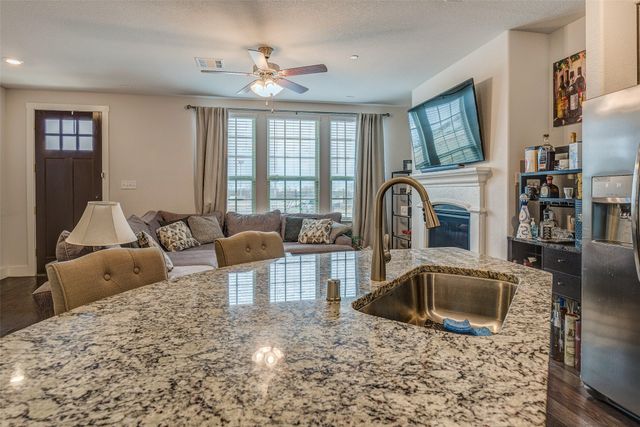 2412 Magalia Lane, Lewisville, TX 75056