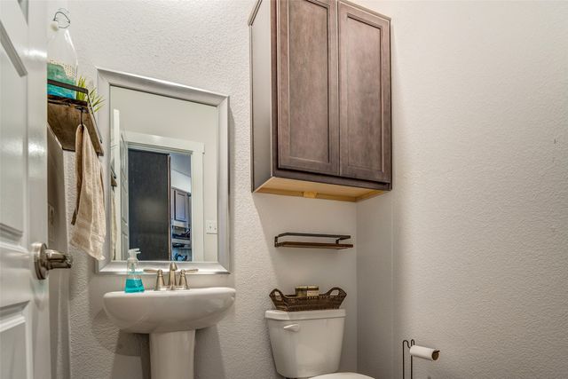 2412 Magalia Lane, Lewisville, TX 75056