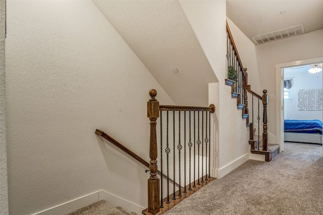 2412 Magalia Lane, Lewisville, TX 75056