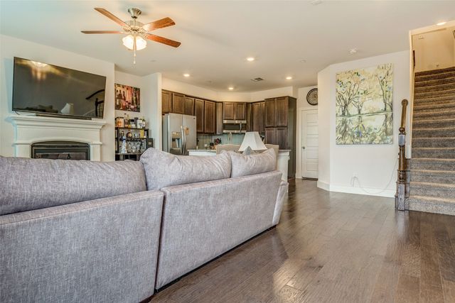 2412 Magalia Lane, Lewisville, TX 75056