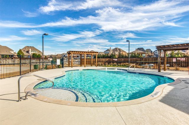 2412 Magalia Lane, Lewisville, TX 75056