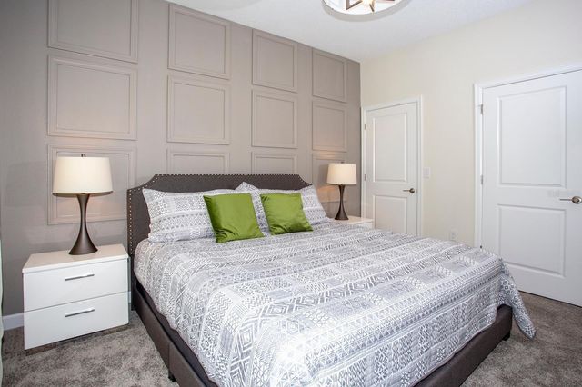 640 PEBBLE BEACH DRIVE 640, Davenport, FL 33896