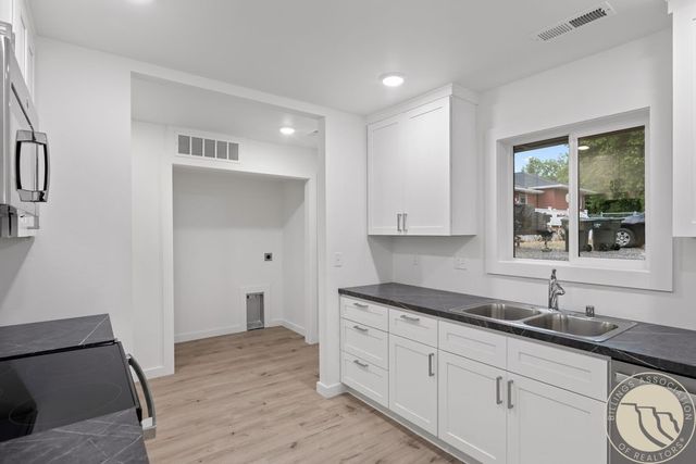 218 Reda LANE 3, Billings, MT 59105