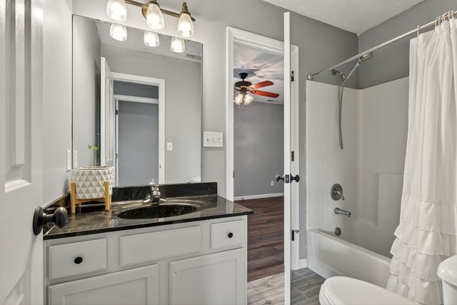 119 Tanglewood Dr, Rock Island, TN 38581