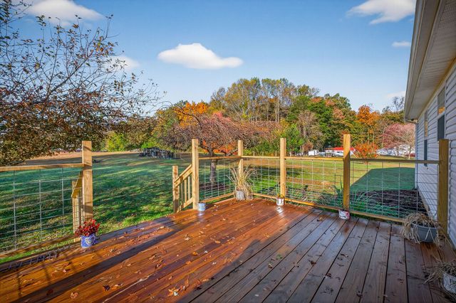 119 Tanglewood Dr, Rock Island, TN 38581