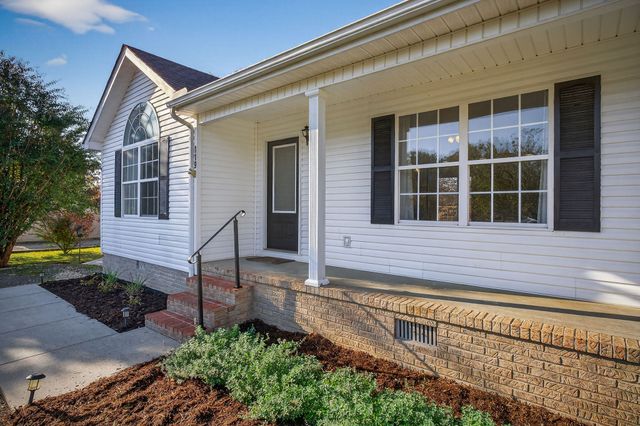 119 Tanglewood Dr, Rock Island, TN 38581