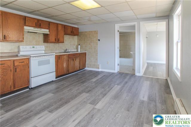 246 West Saint Joseph Street 2, Easton, PA 18042