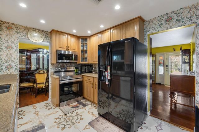 7301 NW 57th Pl, Tamarac, FL 33321