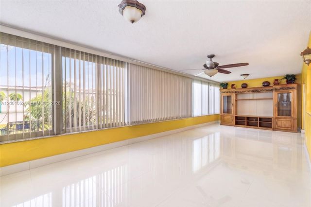 7301 NW 57th Pl, Tamarac, FL 33321