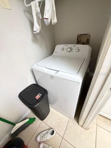 1302 HIGH HAMMOCK DRIVE 105, Tampa, FL 33619