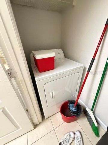 1302 HIGH HAMMOCK DRIVE 105, Tampa, FL 33619