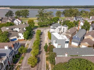 92 HARBOR VILLAGE DR, Memphis, TN 38103