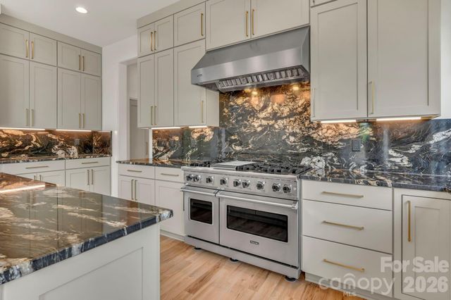 227 Pisgah Ridge Trail, Mills River, NC 28759