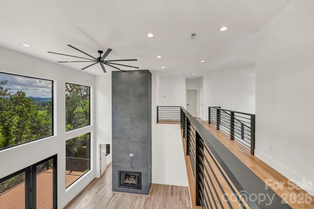 227 Pisgah Ridge Trail, Mills River, NC 28759