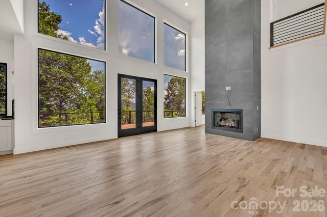 227 Pisgah Ridge Trail, Mills River, NC 28759