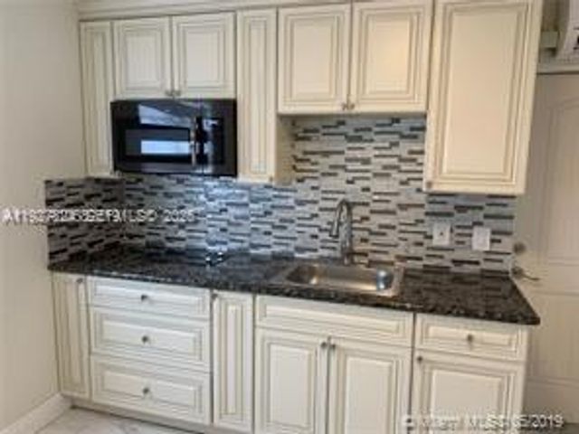 16121 SW 141st Ave 0, Miami, FL 33177