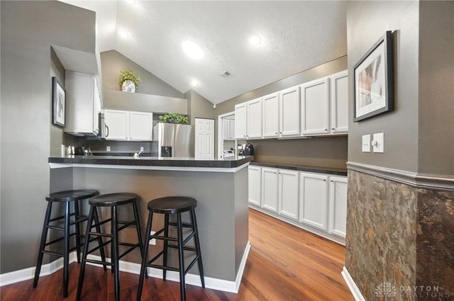 184 Edinburgh Village Drive, Dayton, OH 45458