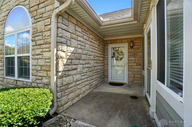 184 Edinburgh Village Drive, Dayton, OH 45458