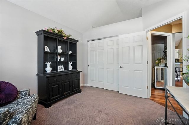 184 Edinburgh Village Drive, Dayton, OH 45458