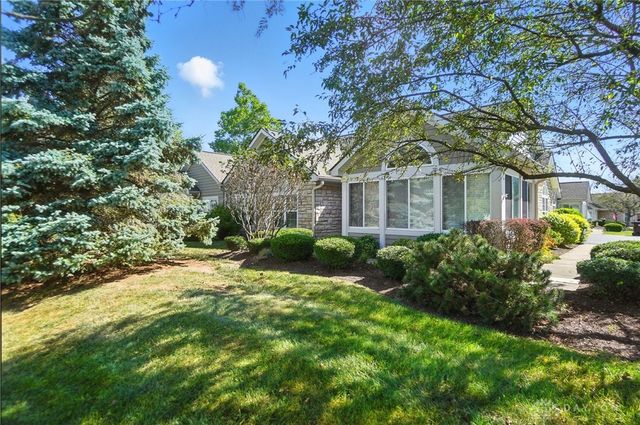184 Edinburgh Village Drive, Dayton, OH 45458
