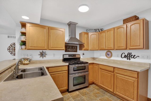 2950 Grove Street, Beloit, WI 53511