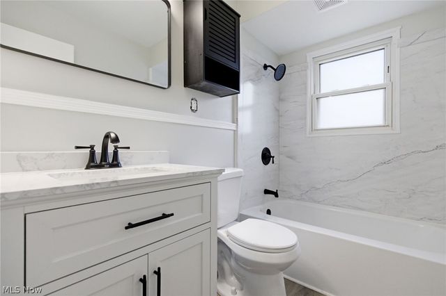 295 E 276th Street, Euclid, OH 44132