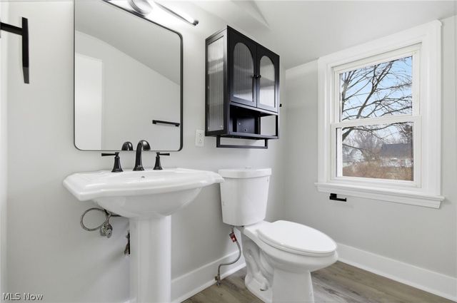 295 E 276th Street, Euclid, OH 44132