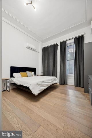 1325 SPRUCE ST, Philadelphia, PA 19107