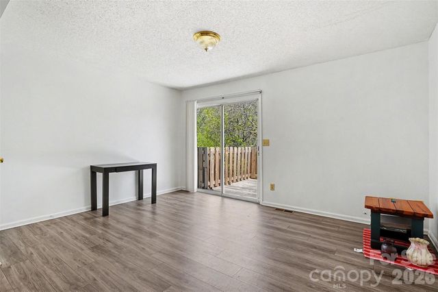 535 Lex Drive, Charlotte, NC 28262