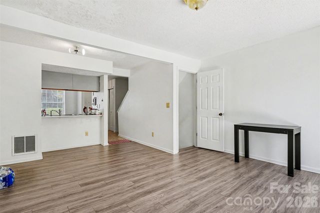 535 Lex Drive, Charlotte, NC 28262