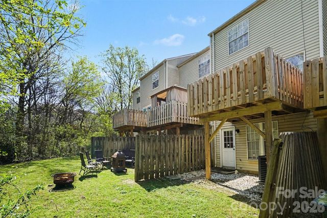 535 Lex Drive, Charlotte, NC 28262