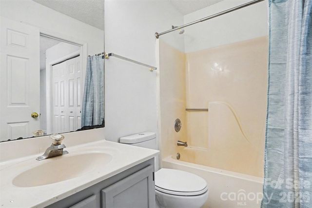 535 Lex Drive, Charlotte, NC 28262