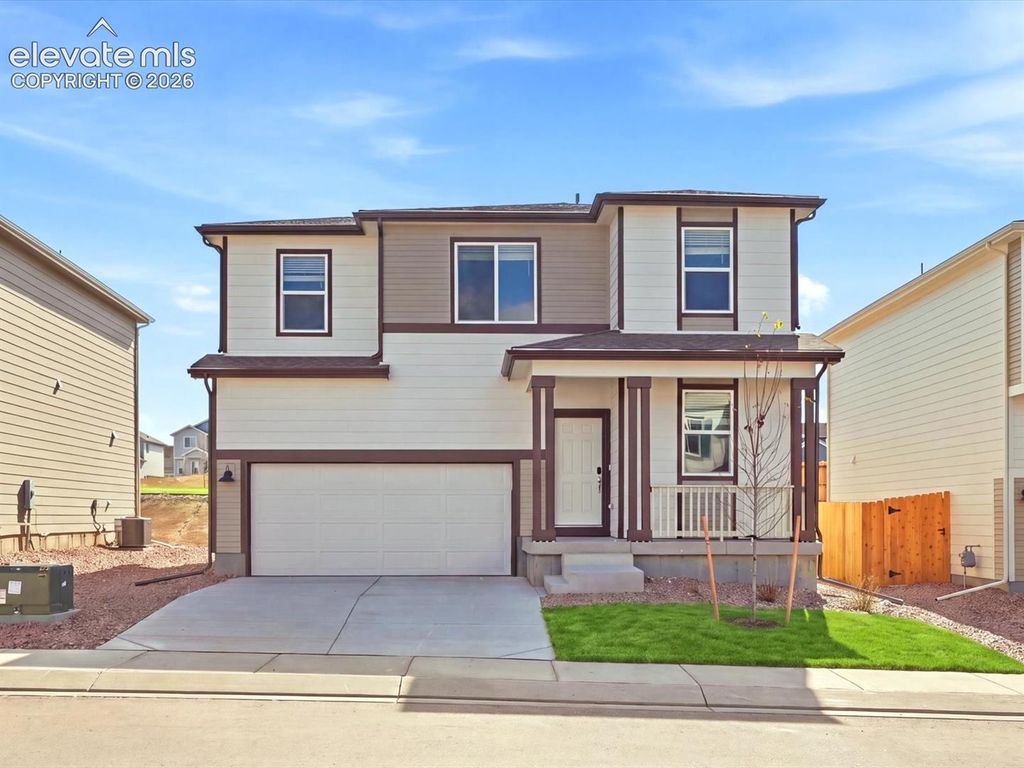 6731 Roundtail Way, Colorado Springs, CO 80925 — exterior