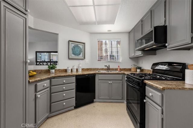 24350 Eastview, Laguna Hills, CA 92653