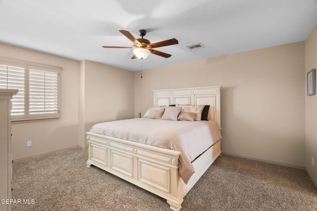 3824 LOMA ADRIANA, El Paso, TX 79938