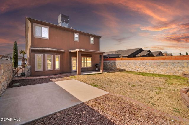 3824 LOMA ADRIANA, El Paso, TX 79938