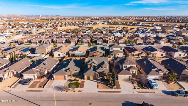 3824 LOMA ADRIANA, El Paso, TX 79938