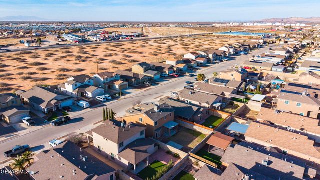 3824 LOMA ADRIANA, El Paso, TX 79938