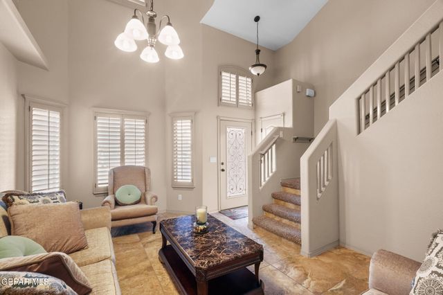 3824 LOMA ADRIANA, El Paso, TX 79938