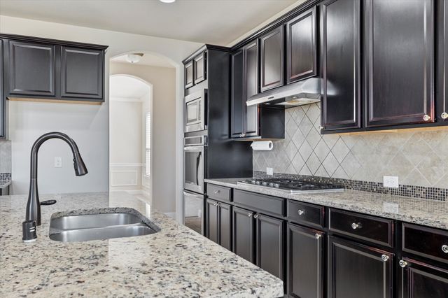 1297 Roma Drive, Frisco, TX 75036