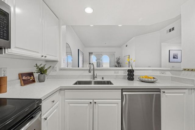 1883 Agnew Road 424, Santa Clara, CA 95054