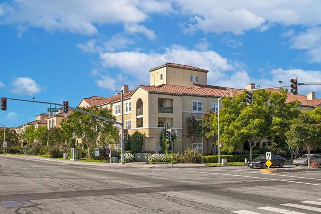 1883 Agnew Road 424, Santa Clara, CA 95054