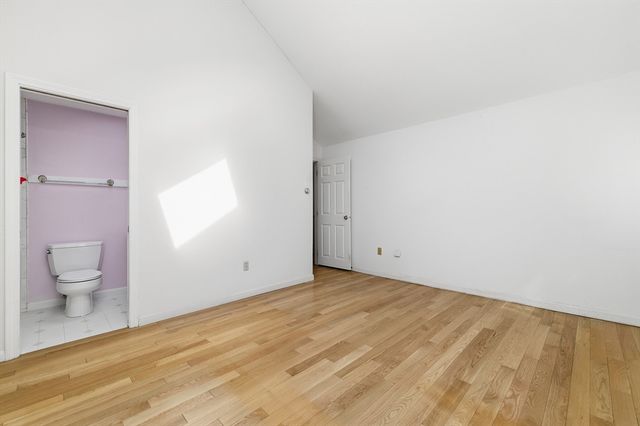 32 Admiral Halsey Rd, Plymouth, MA 02360