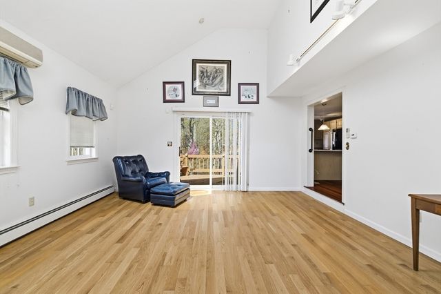 32 Admiral Halsey Rd, Plymouth, MA 02360