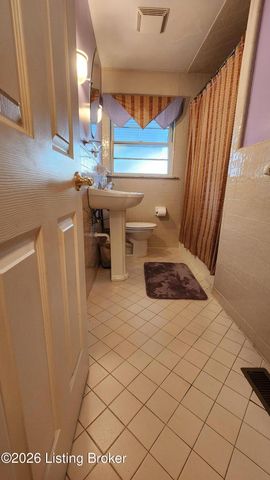 3005 Meade Ave, Louisville, KY 40217