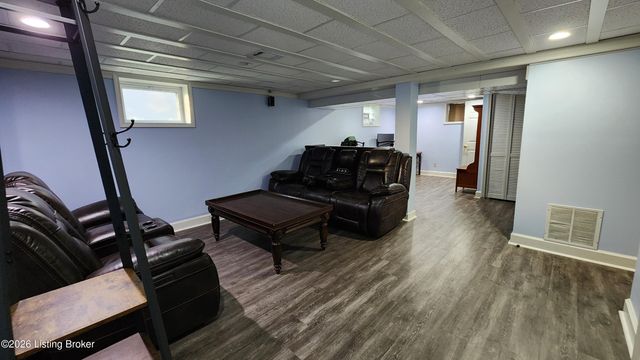 3005 Meade Ave, Louisville, KY 40217